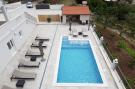 FerienhausKroatien - : Villa Dragić- Four Bedroom Villa with Swimming Poo