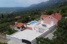 FerienhausKroatien - : Villa Dragić- Four Bedroom Villa with Swimming Poo