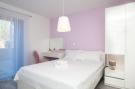 FerienhausKroatien - : Apartments Dva Galeba - One Bedroom Apartment with