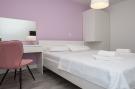 FerienhausKroatien - : Apartments Dva Galeba - Standard One Bedroom Apart