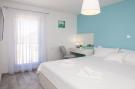 FerienhausKroatien - : Apartments Dva Galeba - One Bedroom Apartment with