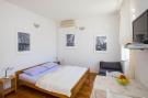 FerienhausKroatien - : Apartments Vidak - Studio Apartment with Sea View 