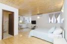 FerienhausKroatien - : Apartments Saint Mary - Comfort Studio Apartment (