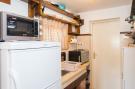 Holiday homeCroatia - Eastern Croatia: Seaside Studio - Studio Apartment with Private Bea