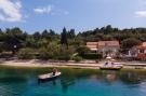 VakantiehuisKroatië - Oost Kroatië: Seaside Studio - Studio Apartment with Private Bea