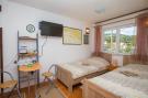 FerienhausKroatien - : Seaside Studio - Studio Apartment with Private Bea