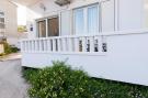 VakantiehuisKroatië - Oost Kroatië: Apartment Brajki-Three Bedroom Apartment with Balc