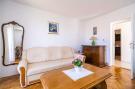 FerienhausKroatien - : Apartments Stella - Three-Bedroom Apartment with B