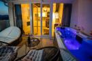 Holiday homeCroatia - Eastern Croatia: Apartment Velvet - Studio Apartment with Hot Tub