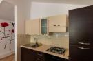 FerienhausKroatien - : Apartment L&amp;L - Two-Bedroom Apartment with Ter