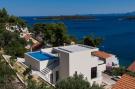 FerienhausKroatien - : Villa Desire - Three Bedroom Villa with Pool and S