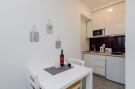 FerienhausKroatien - : Apartments  L&amp;M - Studio Apartment with Terrac