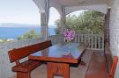 FerienhausKroatien - : Olive's Garden House - Three Bedroom Holiday Home 