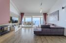 FerienhausKroatien - : Apartments Hope (Dugi Rat) - Three-Bedroom Apartme