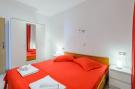 FerienhausKroatien - : Apartments Hope (Dugi Rat) - Comfort OneBedroom Ap