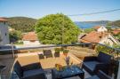 VakantiehuisKroatië - Oost Kroatië: Villa LA - Comfort One-Bedroom Apartment with Terr