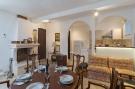 VakantiehuisKroatië - Oost Kroatië: Villa Balarin - Five Bedroom Holiday Home with Ter