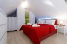 Holiday homeCroatia - Eastern Croatia: Villa Balarin - Five Bedroom Holiday Home with Ter