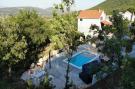 FerienhausKroatien - : Holiday home Jadrić - Holiday home with  Pool