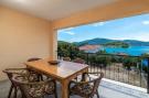 FerienhausKroatien - : Apartments Fran-One Bedroom Apartment with Terrace