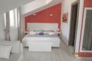 Holiday homeCroatia - Eastern Croatia: Villa Mirosa-Triple Room with Forest View ( 7 )