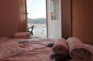 Holiday homeCroatia - Eastern Croatia: Seaside Apartment Franica-Two Bedroom Apartment wi