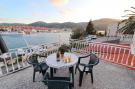 FerienhausKroatien - : Seaside Apartment Franica-Two Bedroom Apartment wi