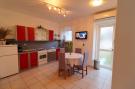 FerienhausKroatien - : Seaside Apartment Franica-Two Bedroom Apartment wi