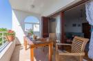 FerienhausKroatien - : Apartments Sunrise ( Duilovo ) -Three Bedroom Apar