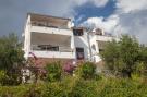 FerienhausKroatien - : Apartments Sunrise ( Duilovo ) -Superior Three Bed