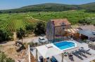 VakantiehuisKroatië - Oost Kroatië: Stone House Prapatna-Two Bedroom Holiday Home with