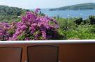 VakantiehuisKroatië - Oost Kroatië: Apartment Luna - One Bedroom Apartment with Terrac