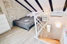 Holiday homeCroatia - Eastern Croatia: Dalmatian White Shell Apartment- Two Bedroom Apart