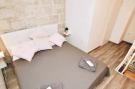 Holiday homeCroatia - Eastern Croatia: Dalmatian White Shell Apartment- Two Bedroom Apart