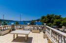 FerienhausKroatien - : Villa Ro-Ma - Three Bedroom Villa with Terrace and