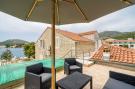 FerienhausKroatien - : Villa Ro-Ma - Three Bedroom Villa with Terrace and