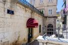 FerienhausKroatien - : Rooms City Central Old Town - Triple Rom with Sea 