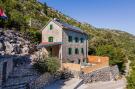 FerienhausKroatien - : Villa Lazini Dvori - Two Bedroom Stone House Villa