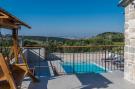 FerienhausKroatien - : Villa Manda Korina - Three-Bedroom Villa with Priv