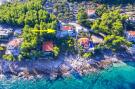 FerienhausKroatien - : Seafront Holiday Home Marija-Three Bedroom Holiday