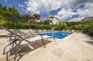 FerienhausKroatien - : Villa Dvori Viškovi-Seven Bedroom Villa with Swimm