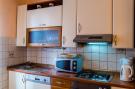 FerienhausKroatien - : Apartments Sara - One Bedroom Apartment with Terra