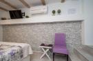 FerienhausKroatien - : Lavender Room - Double Room (Ground Floor)