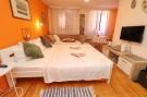 FerienhausKroatien - : Guest House Jungher - Triple Room 2