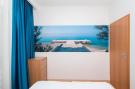 VakantiehuisKroatië - Oost Kroatië: Apartments Antonio - One Bedroom Apartment with Ba