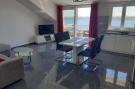 VakantiehuisKroatië - Oost Kroatië: Apartments Dobrila - One Bedroom Apartment with Te