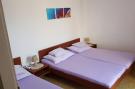 FerienhausKroatien - : Rooms Milena - Triple Room with  External Private 