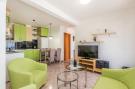 FerienhausKroatien - : Apartments Paola - Studio Apartment with Terrace a