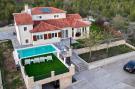 Holiday homeCroatia - : Whitestone Villa  - Three Bedroom Villa with Swimm