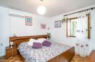 Holiday homeCroatia - Eastern Croatia: Apartments &amp; Rooms Mara &amp; Petrunjela - One